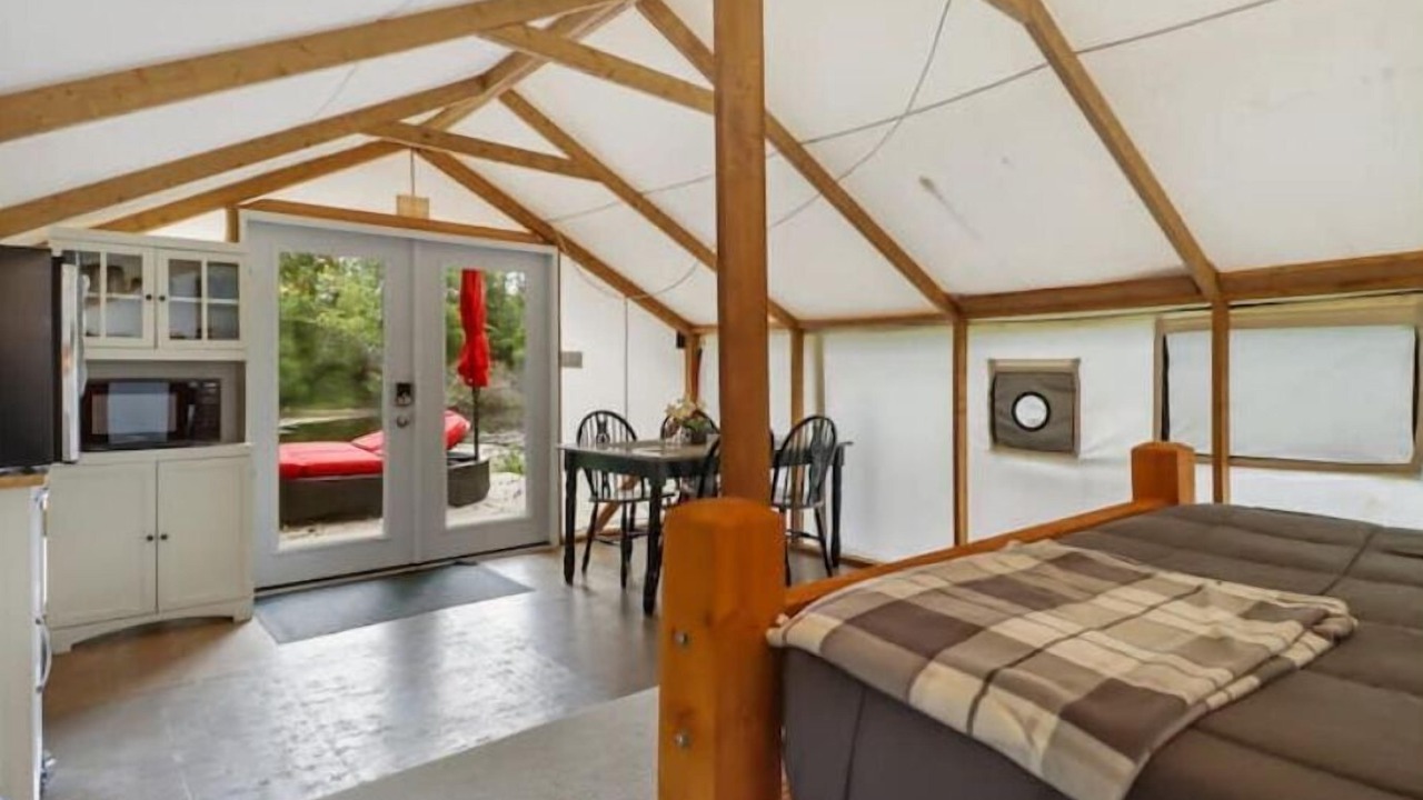 Photo of Bedroom in Brock