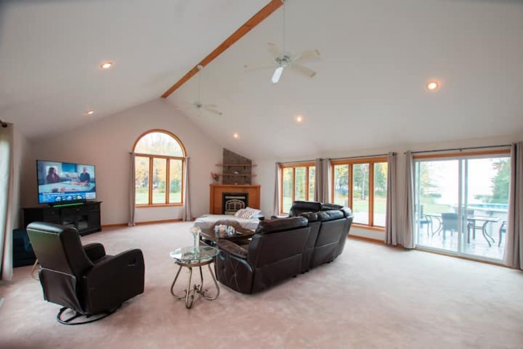 Photo of Livingroom in West Nipissing