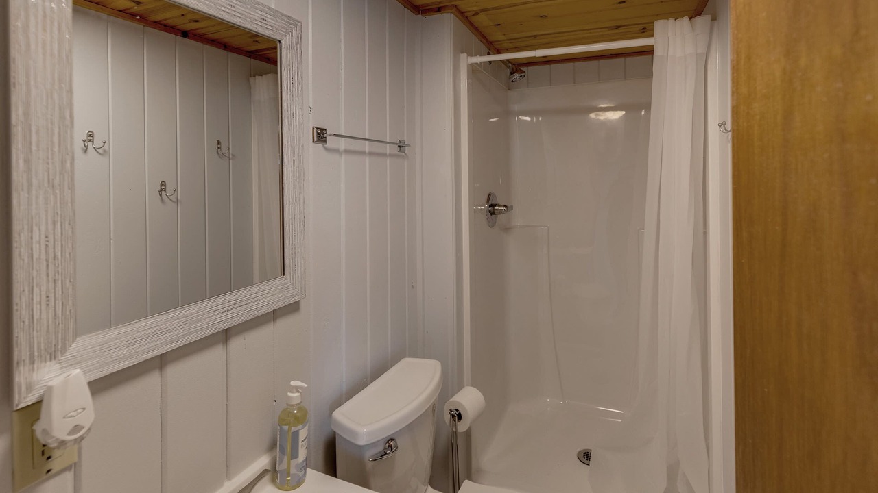 Photo of Bathroom in Brainerd