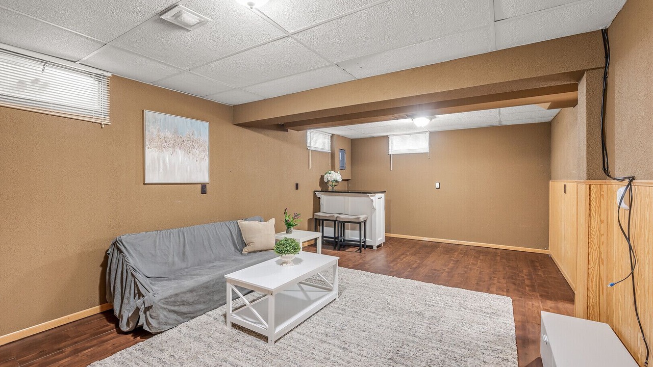 Photo of Livingroom in Maplewood