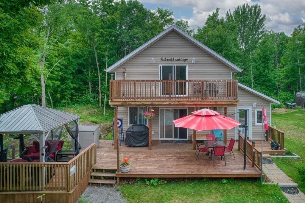 Photo of Outdoor in Central Frontenac