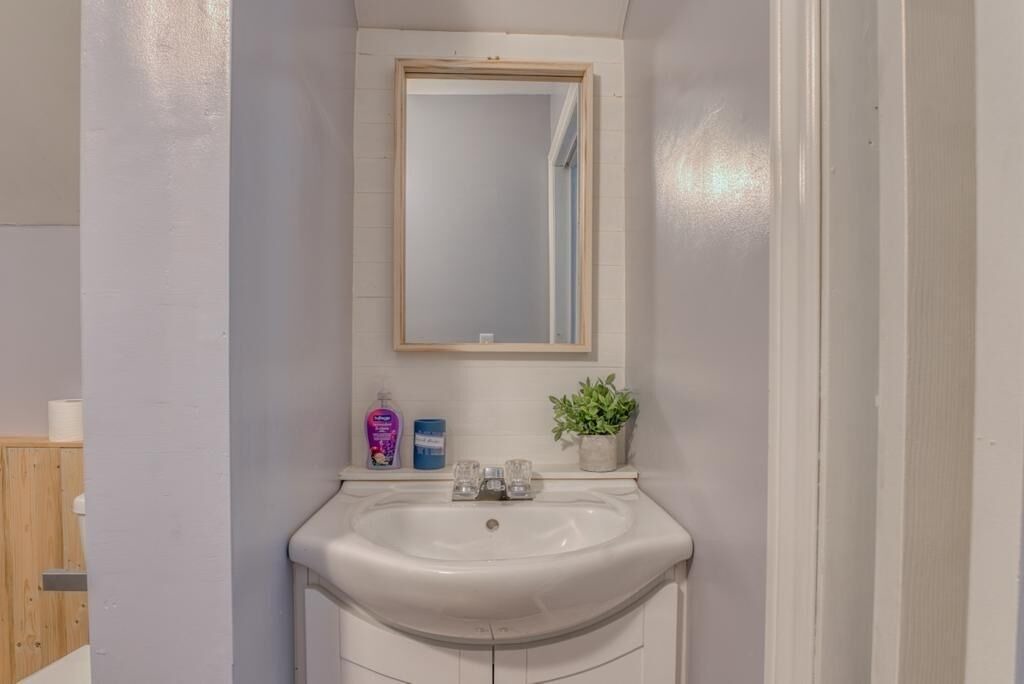 Photo of Bathroom in Central Frontenac