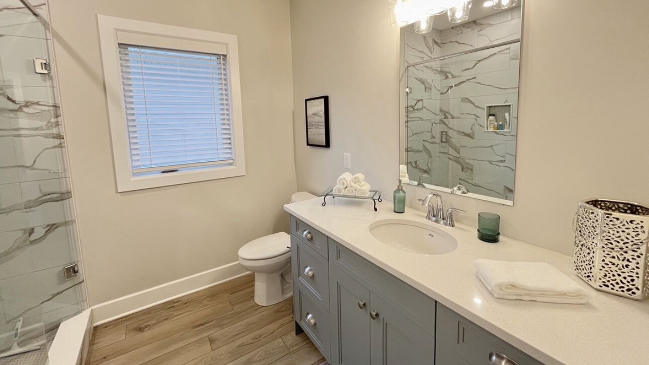 Photo of Bathroom in Port Stanley