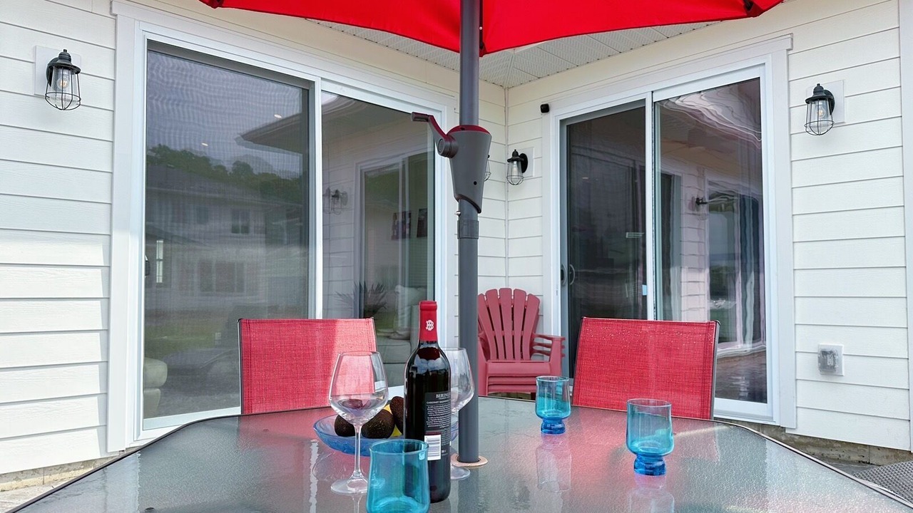 Photo of Patio Balcony in Port Stanley