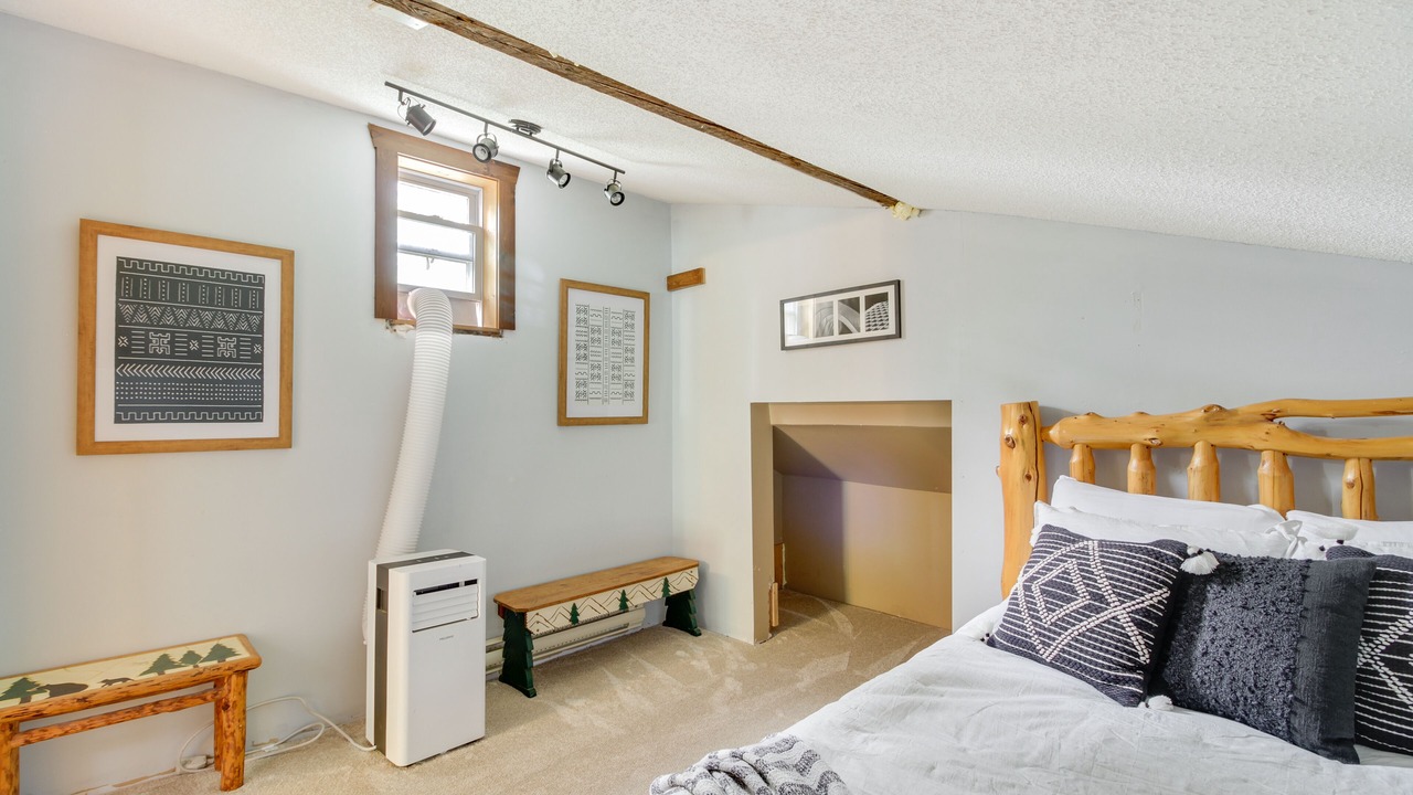 Photo of Bedroom in Ossipee