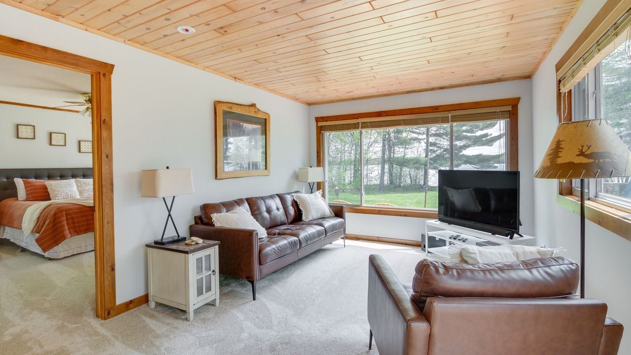 Photo of Livingroom in Ossipee