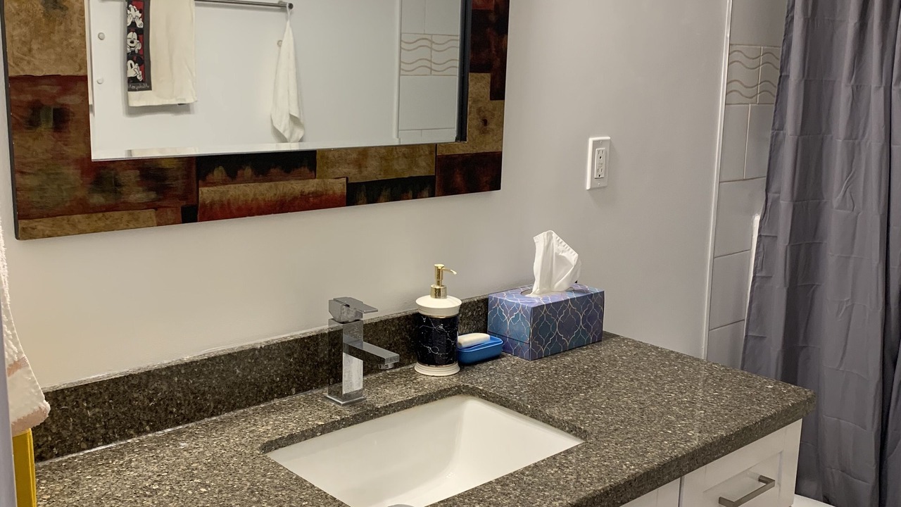 Photo of Bathroom in Campbellford