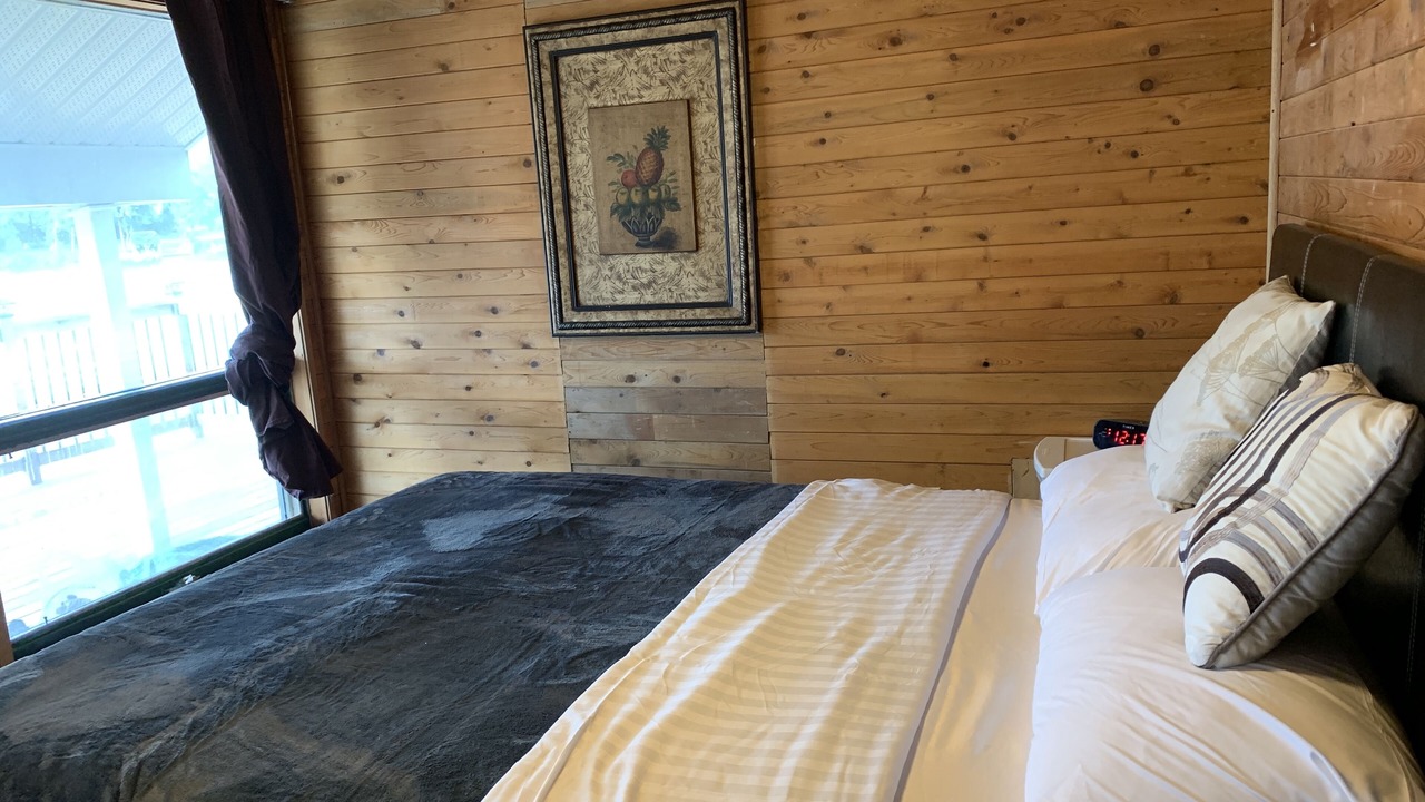 Photo of Bedroom in Campbellford