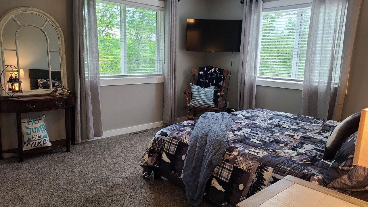 Photo of Bedroom in Pequot Lakes