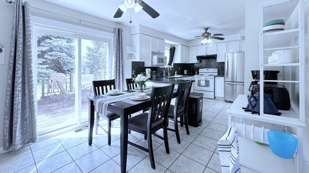Photo of Kitchen in Barrie