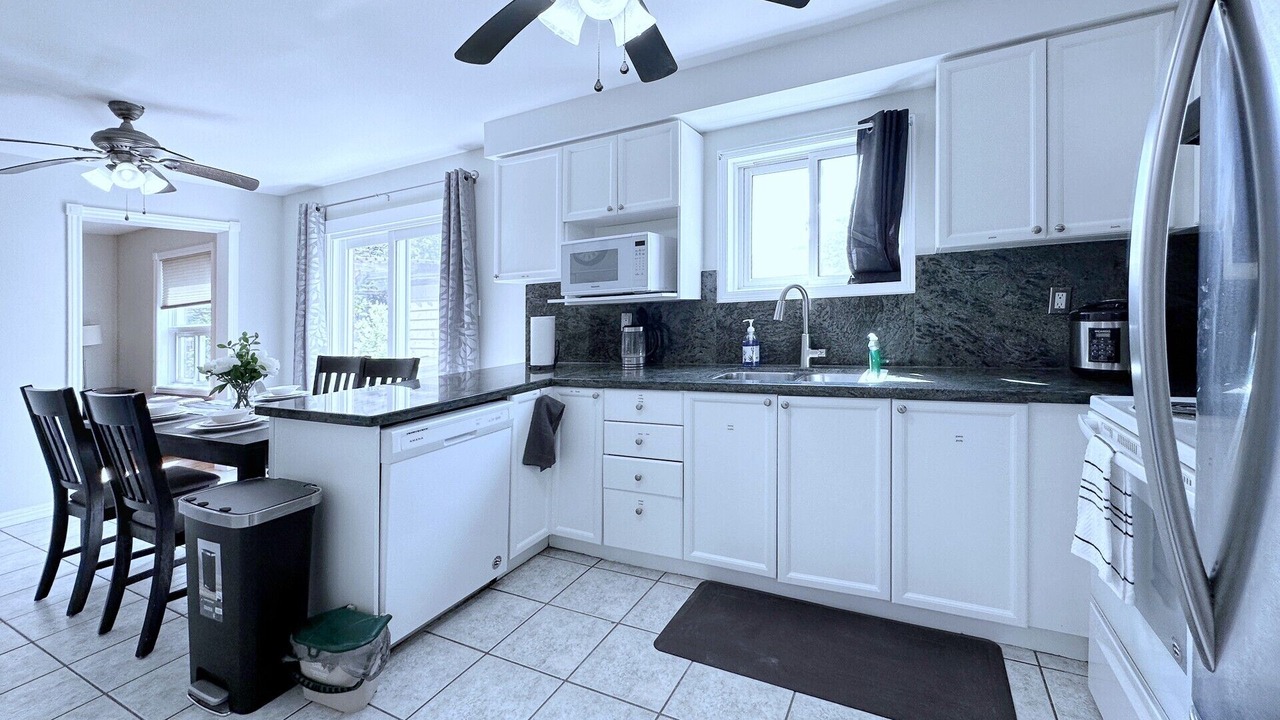 Photo of Kitchen in Barrie