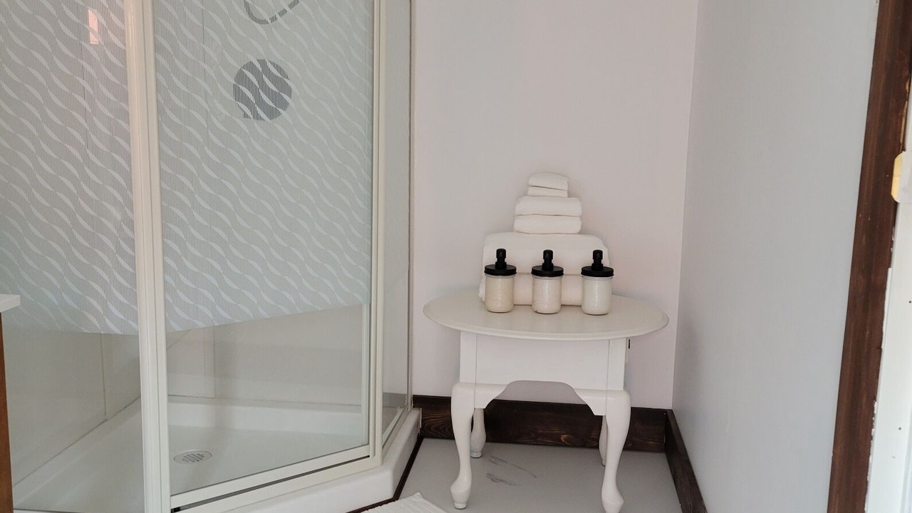Photo of Bathroom in Kenora