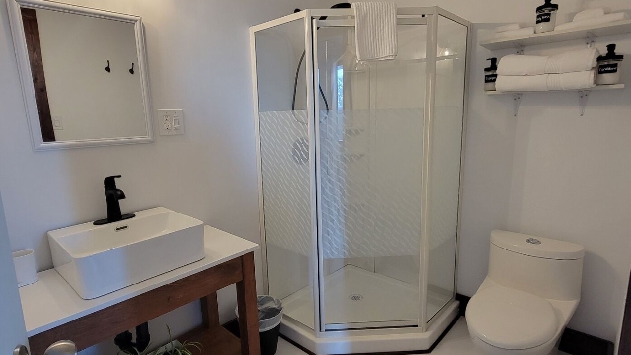 Photo of Bathroom in Kenora