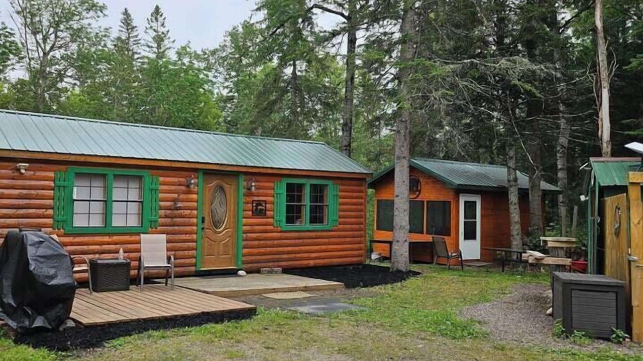 Photo of Outdoor in Melrude