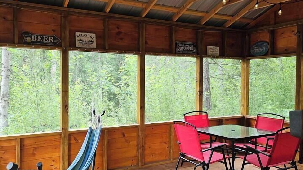 Photo of Outdoor in Melrude