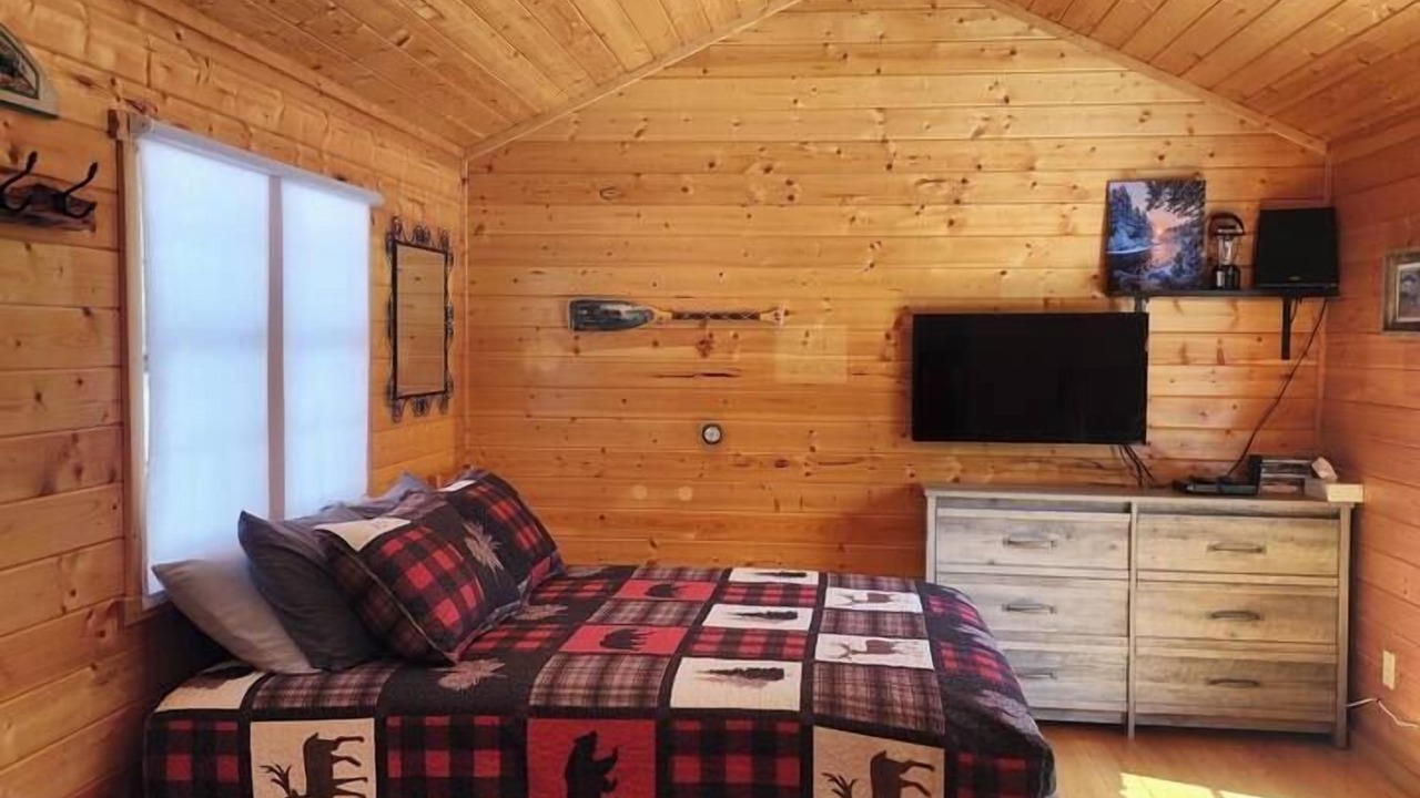 Photo of Bedroom in Melrude