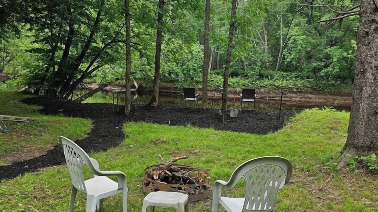 Photo of Outdoor in Melrude