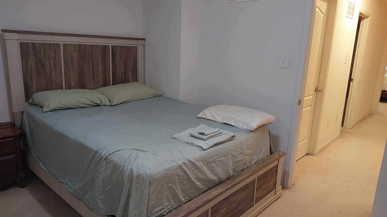 Photo of Bedroom in Durham Region