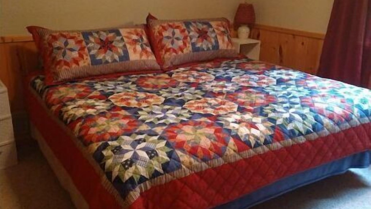 Photo of Bedroom in Crosslake