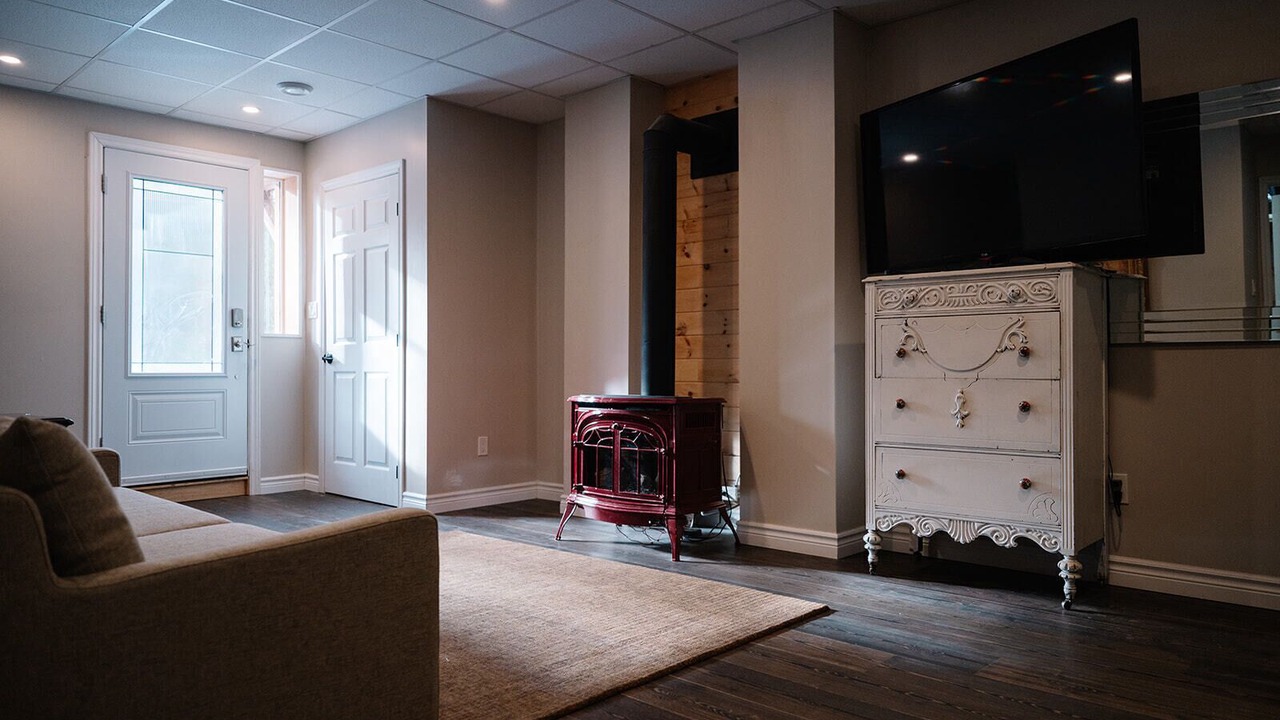 Photo of Livingroom in Hamilton Township