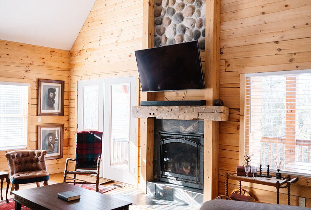Photo of Livingroom in Hamilton Township