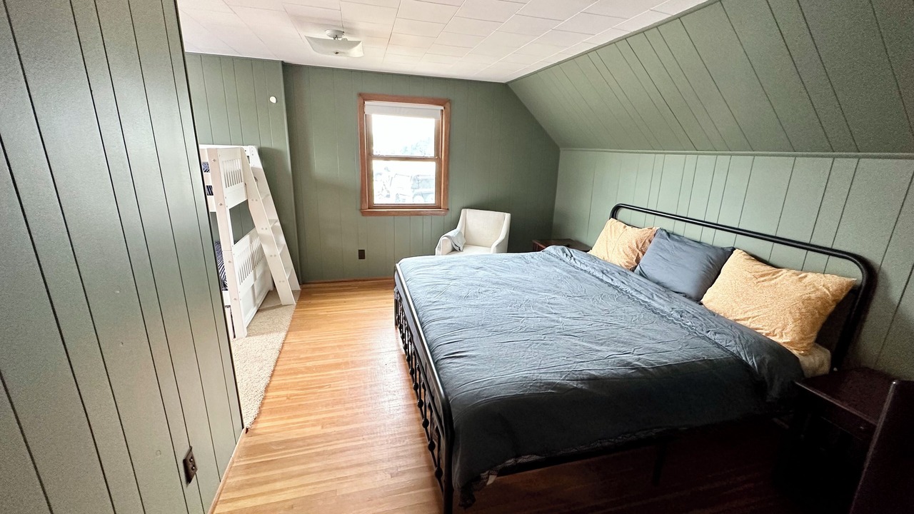 Photo of Bedroom in Lake Crystal