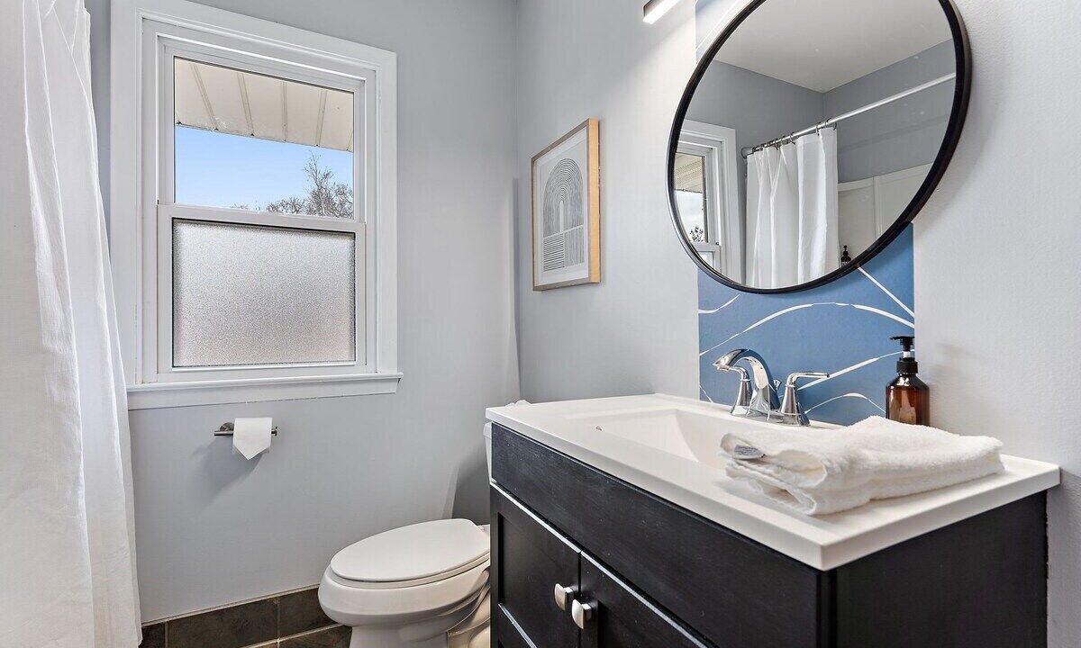 Photo of Bathroom in Ecco