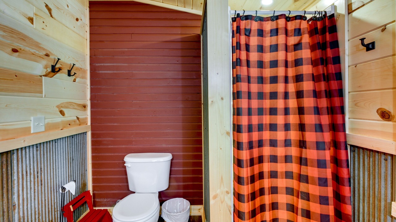 Photo of Bathroom in Pequot Lakes