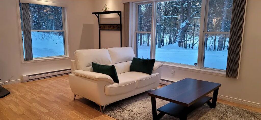 Photo of Livingroom in Huntsville