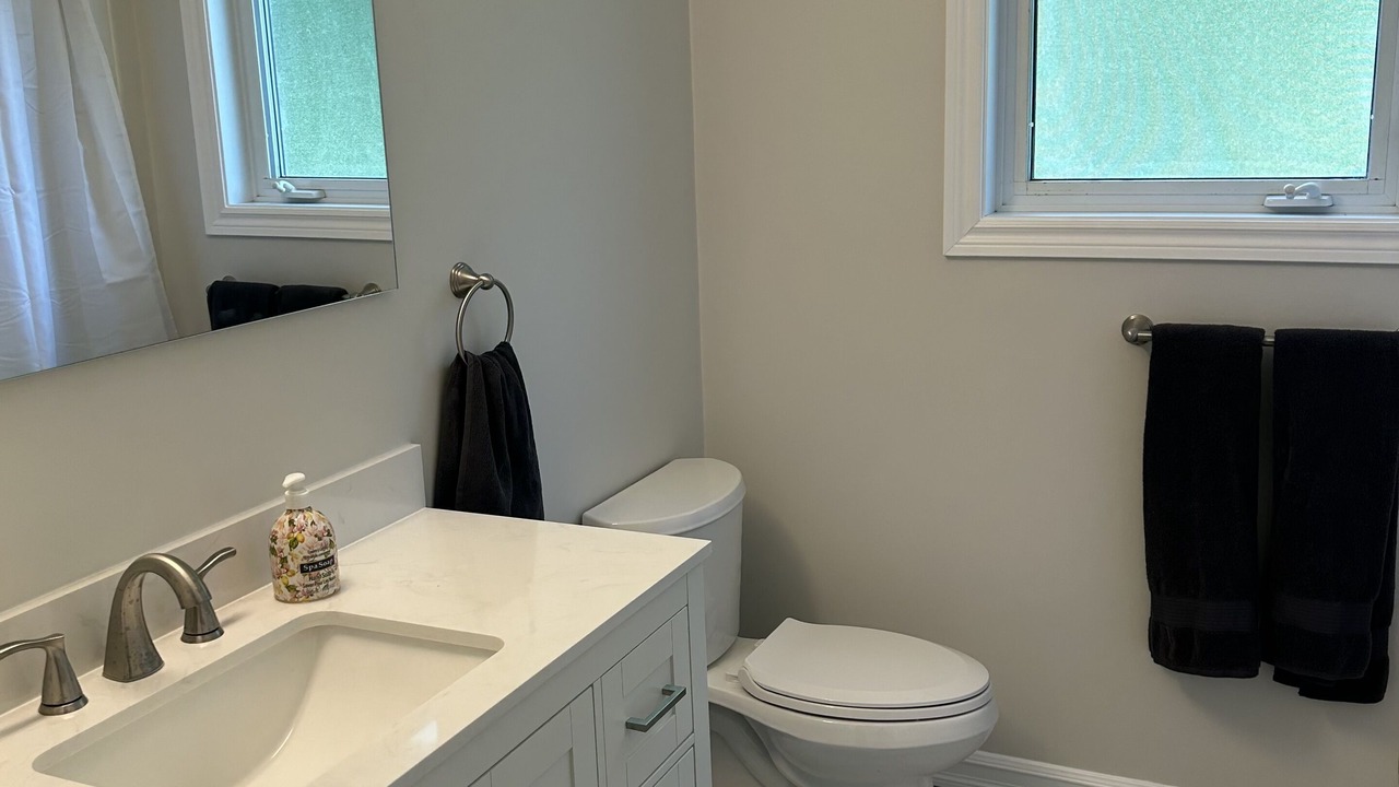 Photo of Bathroom in Asphodel-Norwood
