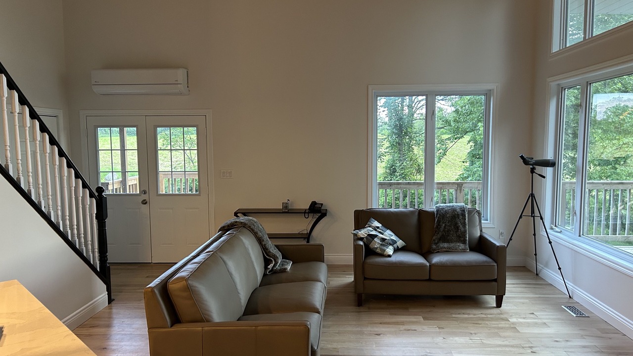 Photo of Livingroom in Asphodel-Norwood