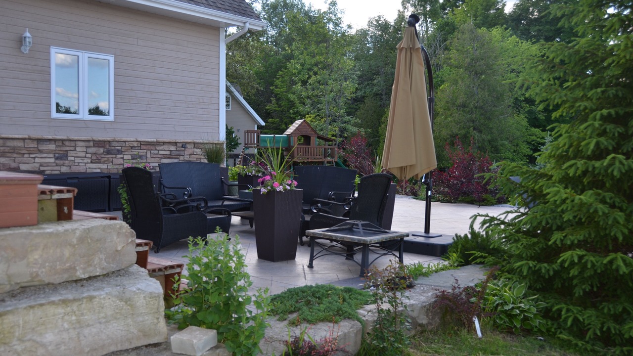 Photo of Patio Balcony in Bobcaygeon