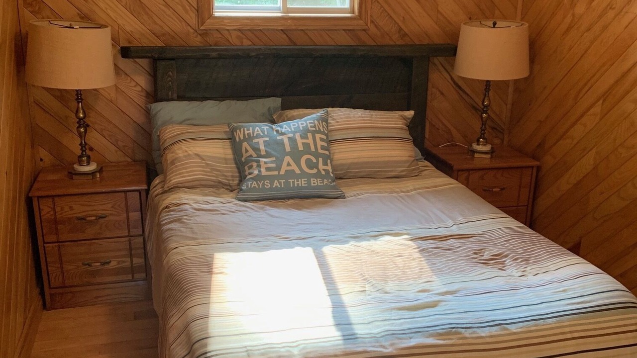 Photo of Bedroom in North Frontenac