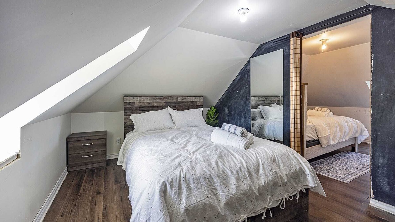 Photo of Bedroom in Napanee