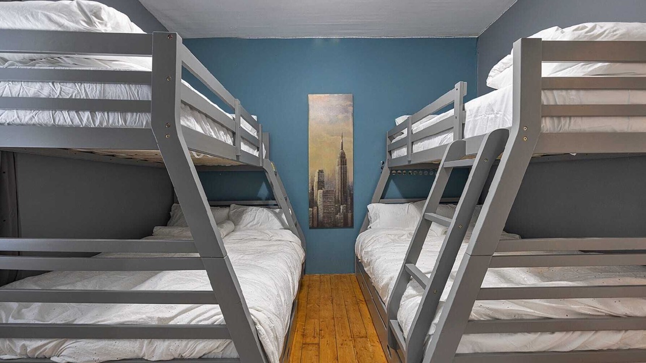 Photo of Bedroom in Napanee