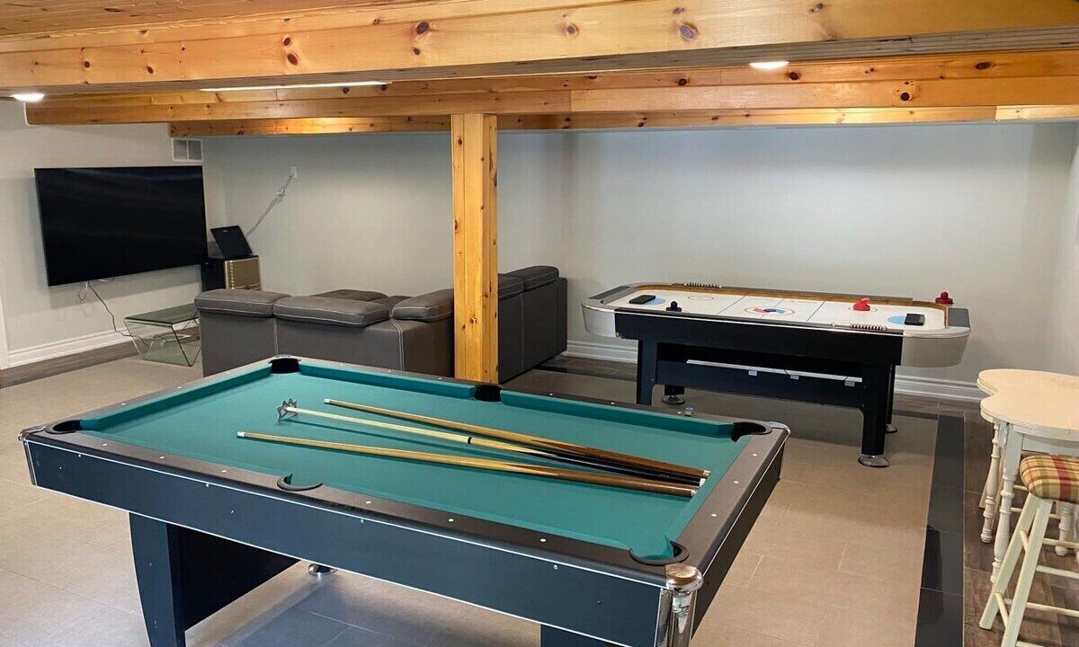 Photo of Bedroom in Crystal Beach
