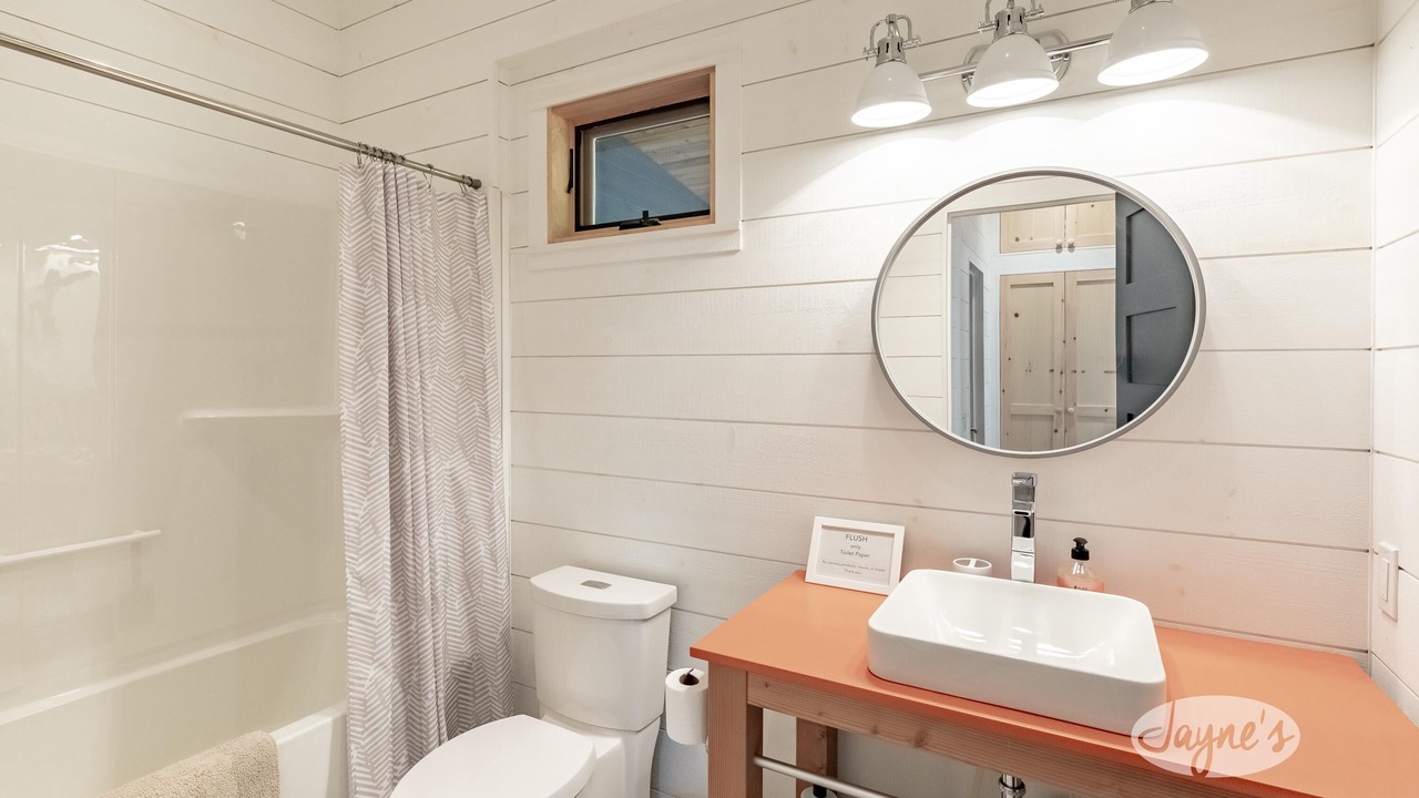 Photo of Bathroom in Lake of Bays