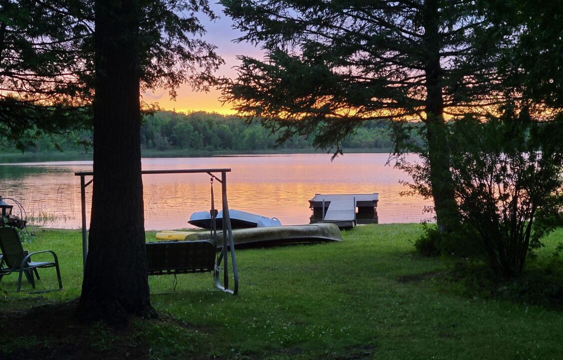 Photo of Outdoor in Head Lake