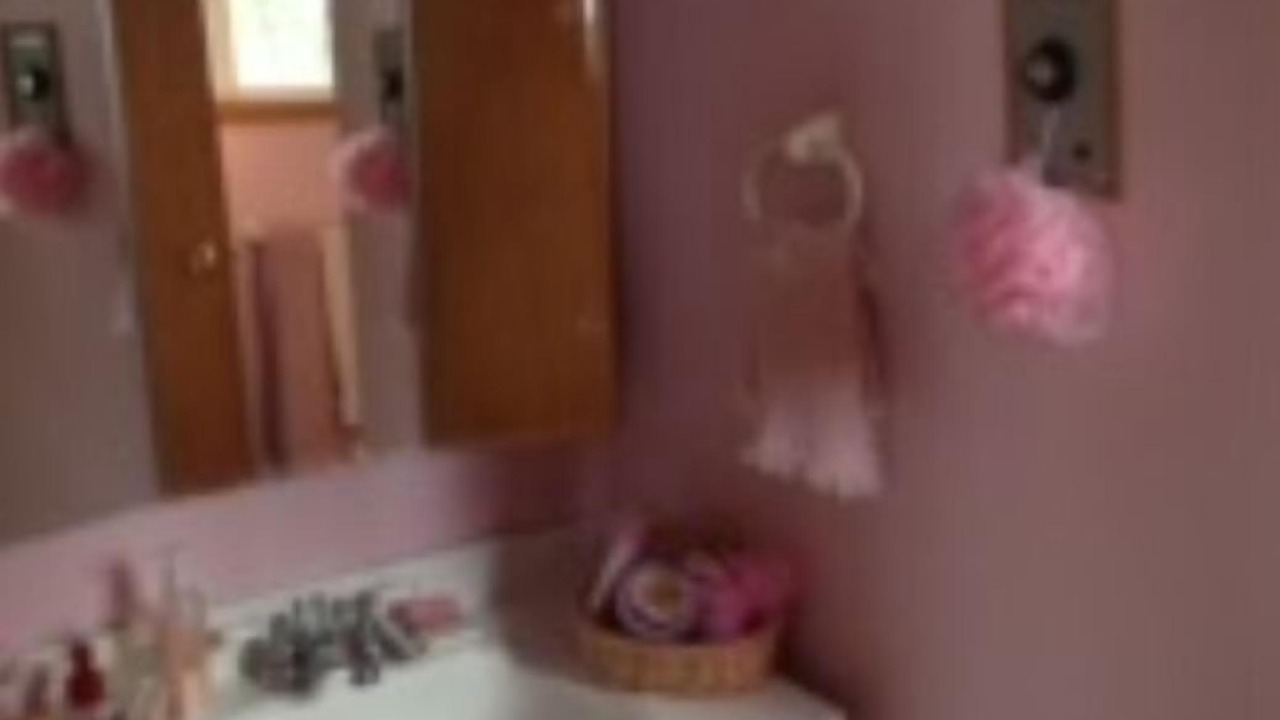Photo of Bathroom in Shuniah
