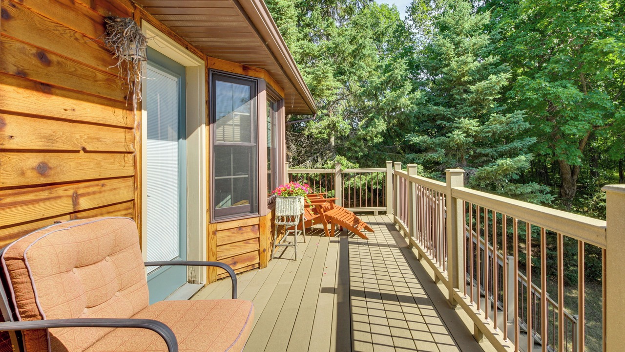 Photo of Patio Balcony in Frazee