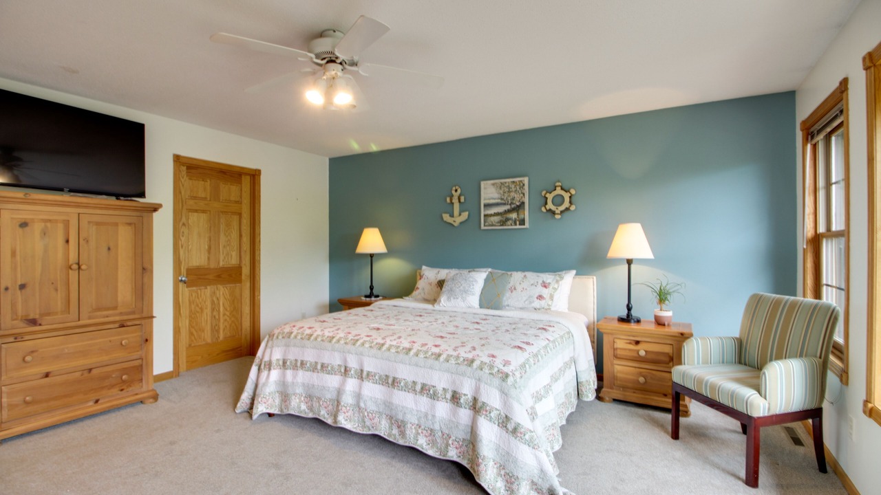 Photo of Bedroom in Frazee