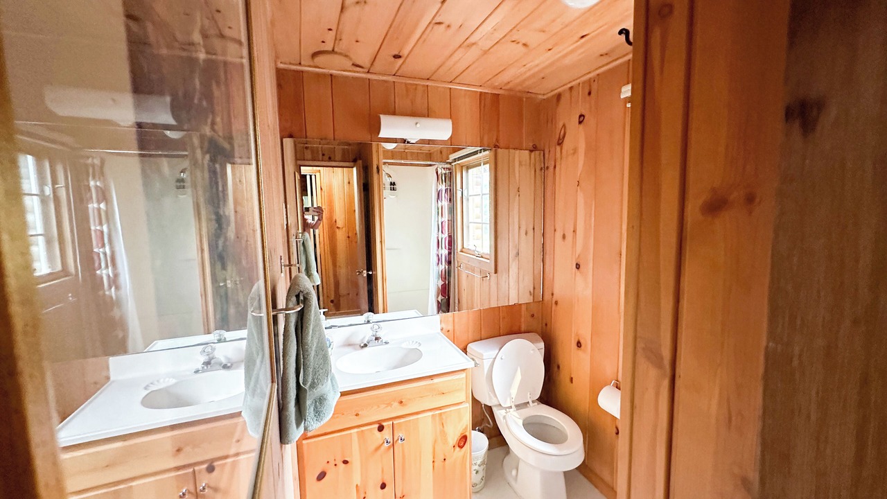 Photo of Bathroom in Detroit Lakes