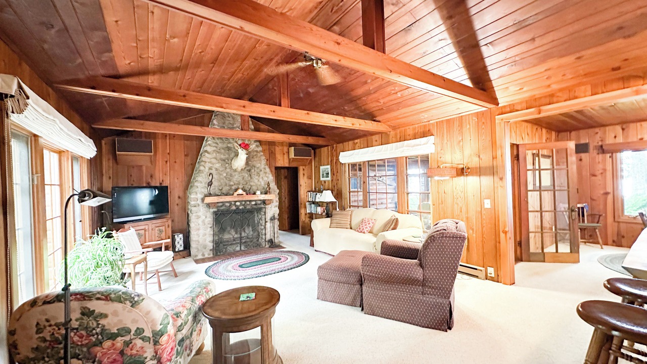 Photo of Bedroom in Detroit Lakes