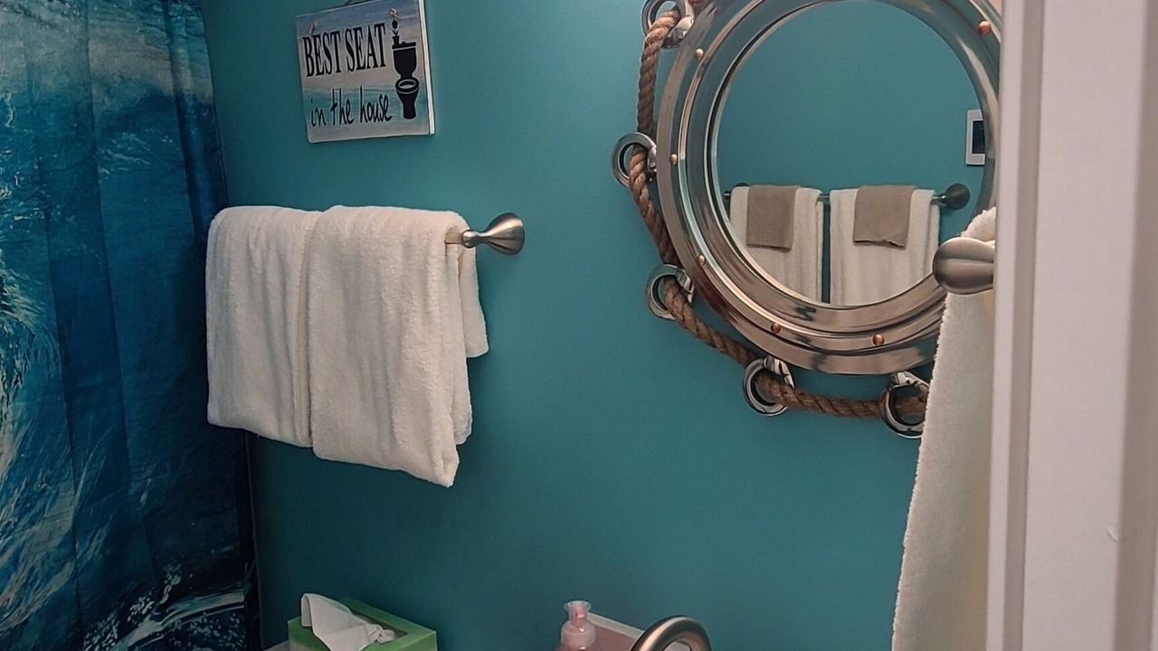 Photo of Bathroom in East Side Pioneers