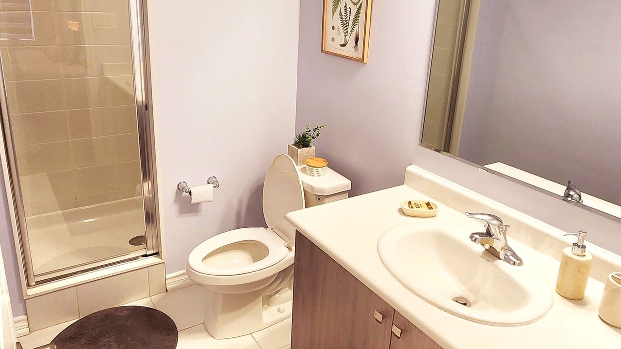 Photo of Bathroom in Halton Regional Municipality