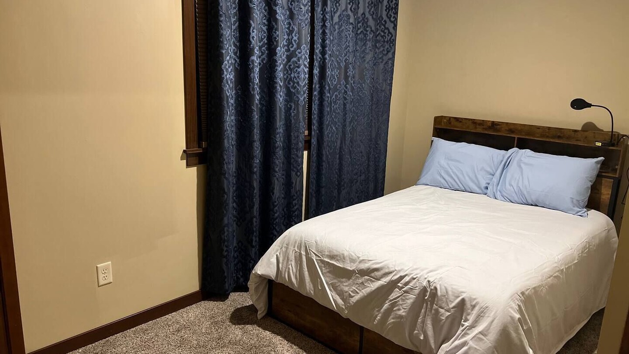 Photo of Bedroom in Maplewood