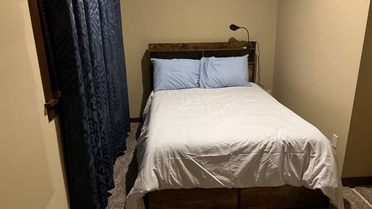 Photo of Bedroom in Maplewood