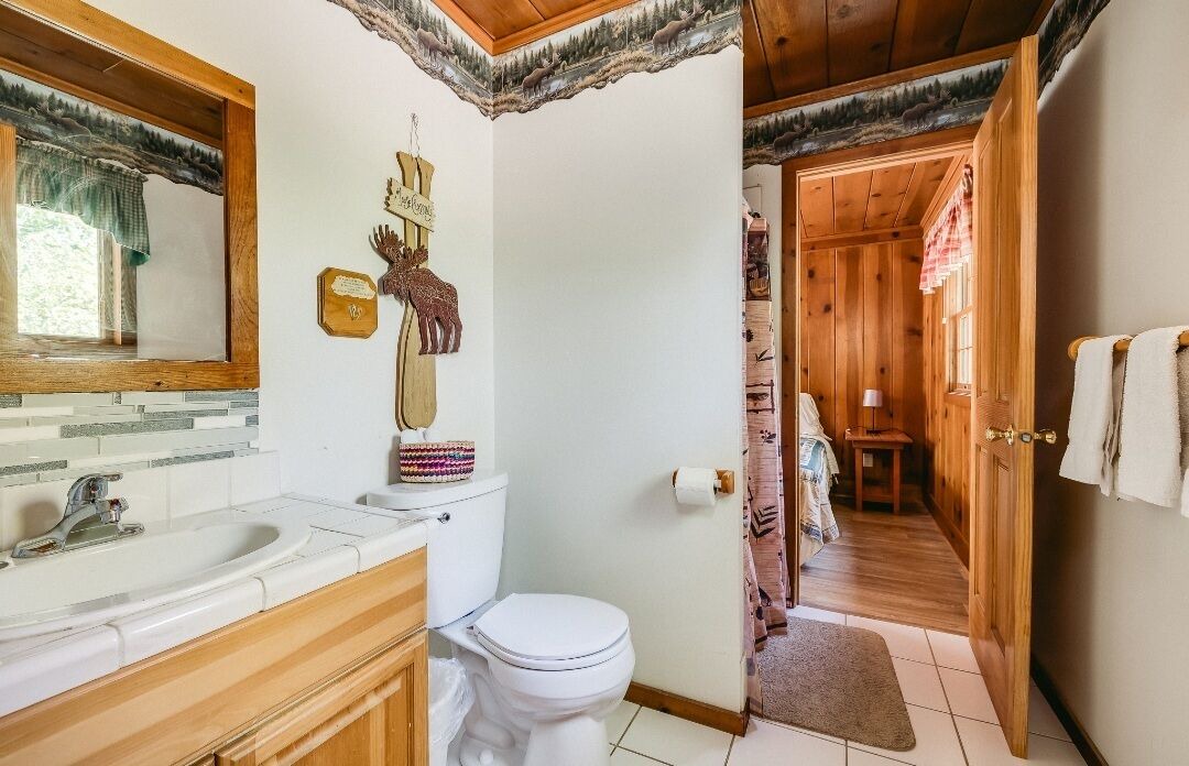Photo of Bathroom in Almelund