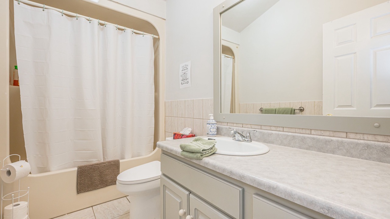 Photo of Bathroom in Tobermory