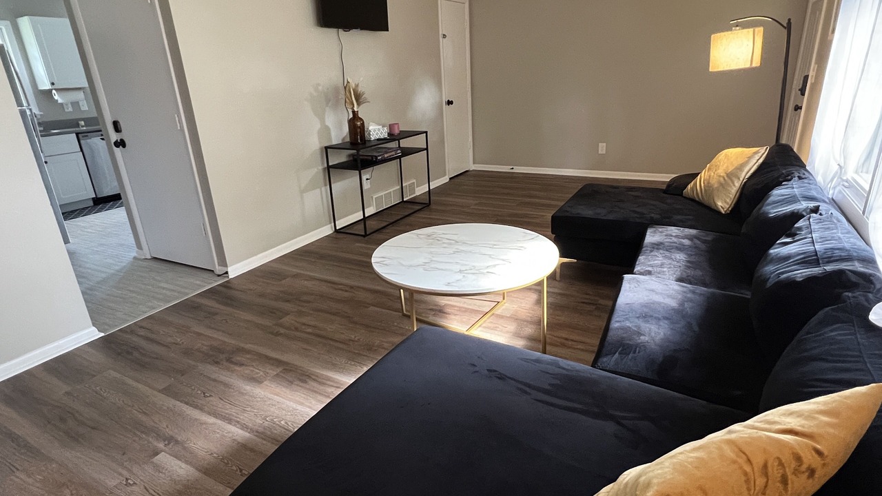 Photo of Livingroom in Maple Grove